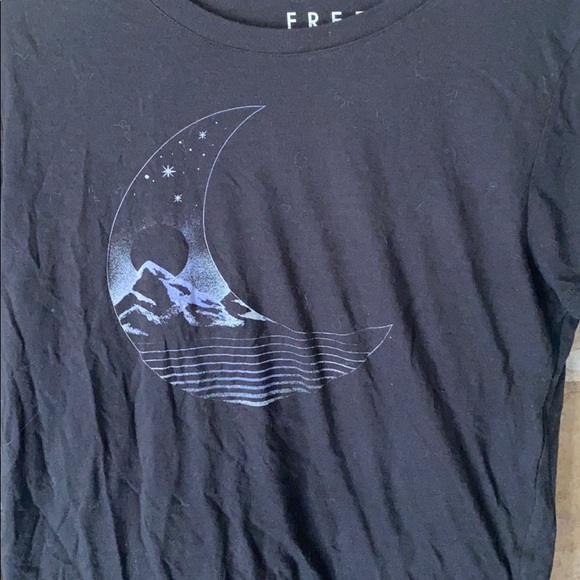 3/$25 Free State- Black Moon T-Shirt - Picture 3 of 5